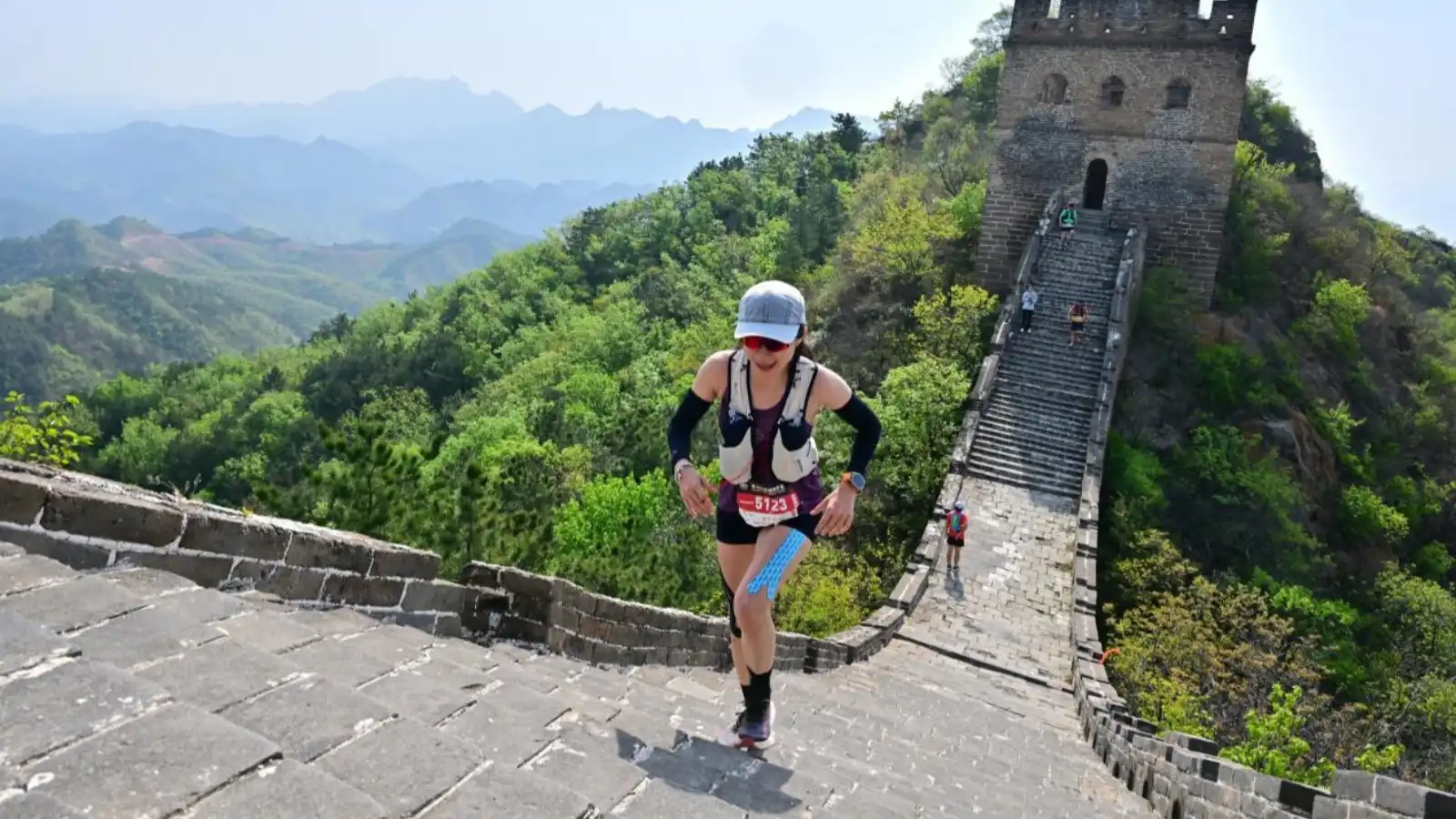 Jinshanling Great Wall Hiking Tour
