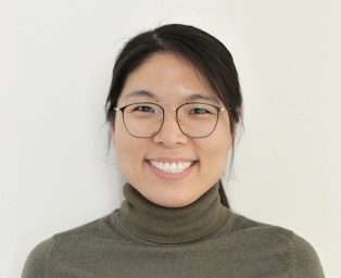 Licia Beijing private guide specialist in personalized travel